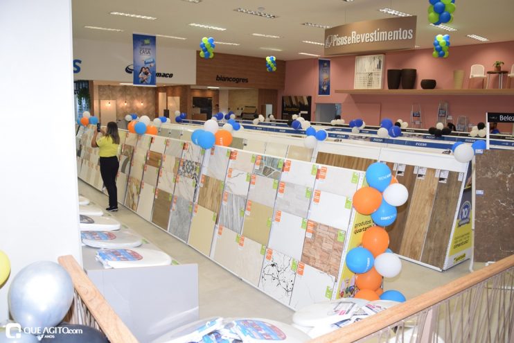 Representantes da gestão municipal prestigiam inauguração da loja Pai Mendonça em Eunápolis 73
