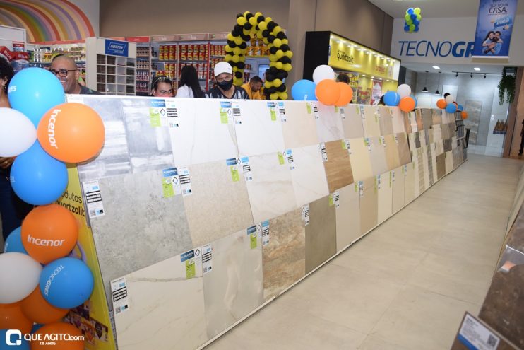 Representantes da gestão municipal prestigiam inauguração da loja Pai Mendonça em Eunápolis 87