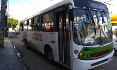 Prefeitura de Eunápolis concede transporte gratuito para cidadãos votarem no domingo 34