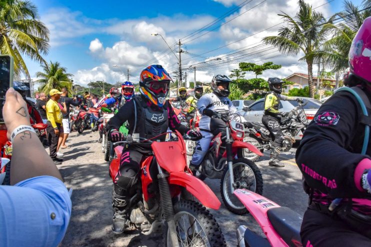 Porto Seguro realiza 7º Trilhão do Descobrimento Edição Especial Outubro Rosa 16