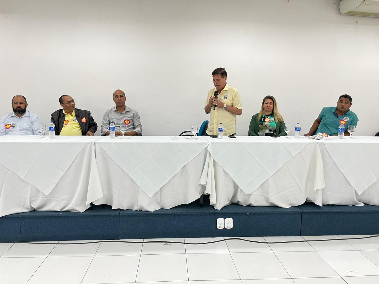 Paulo Dapé se reúne com pastores evangélicos para fortalecer campanha de ACM Neto e Bolsonaro 28