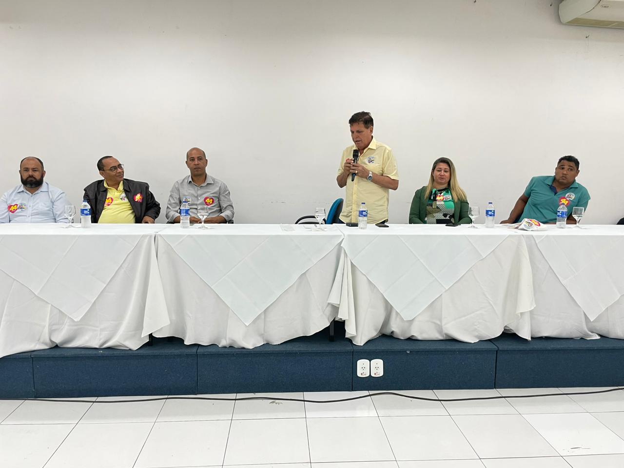 Paulo Dapé se reúne com pastores evangélicos para fortalecer campanha de ACM Neto e Bolsonaro 27