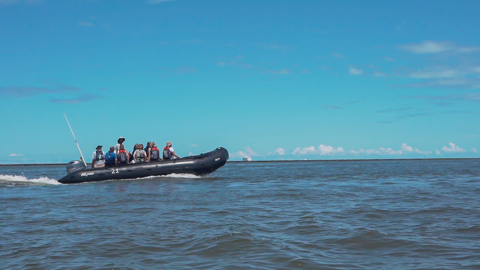 NAVIOS DE CRUZEIRO VOLTAM A ATRACAR EM PORTO SEGURO 23