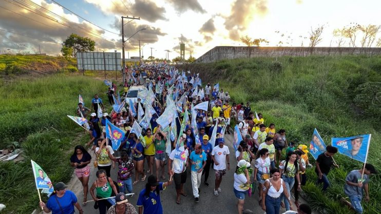 CAMINHADA DA VITÓRIA LEVA MULTIDÃO ÀS RUAS DE PORTO SEGURO 35