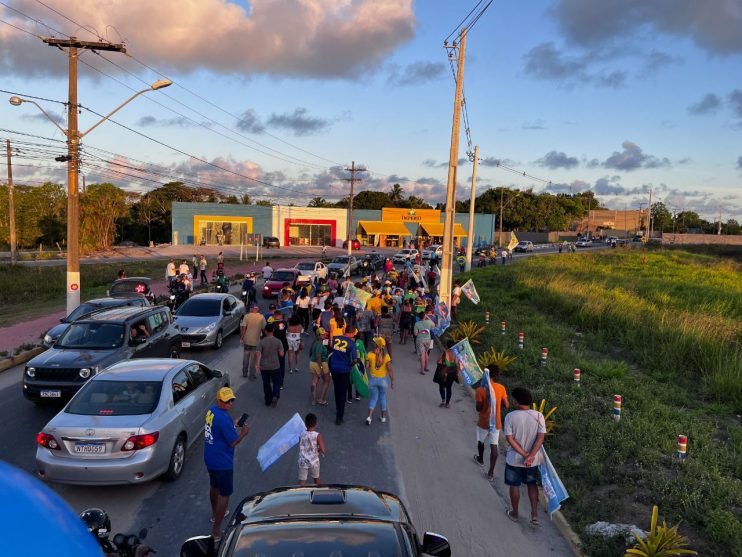 CAMINHADA DA VITÓRIA LEVA MULTIDÃO ÀS RUAS DE PORTO SEGURO 34