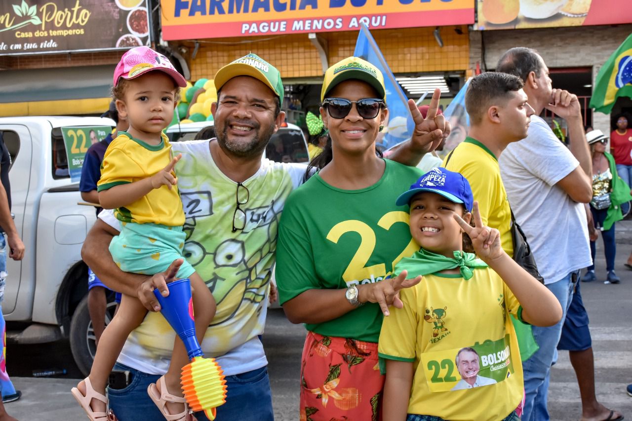 CAMINHADA DA VITÓRIA LEVA MULTIDÃO ÀS RUAS DE PORTO SEGURO 88