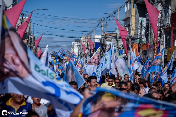 Acompanhado por Cordélia e Paulo Dapé, ACM Neto cai nos braços do povo de Eunápolis 55