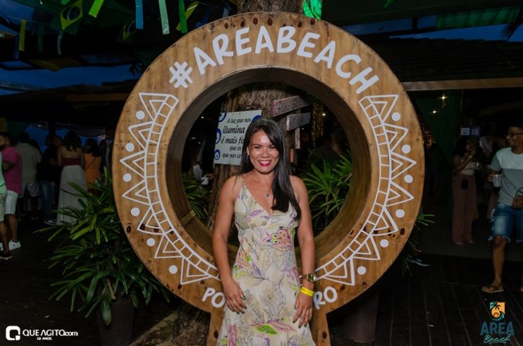 Péricles atrai milhares de foliões para o primeiro episódio do Pagode Prime na Area Beach 193