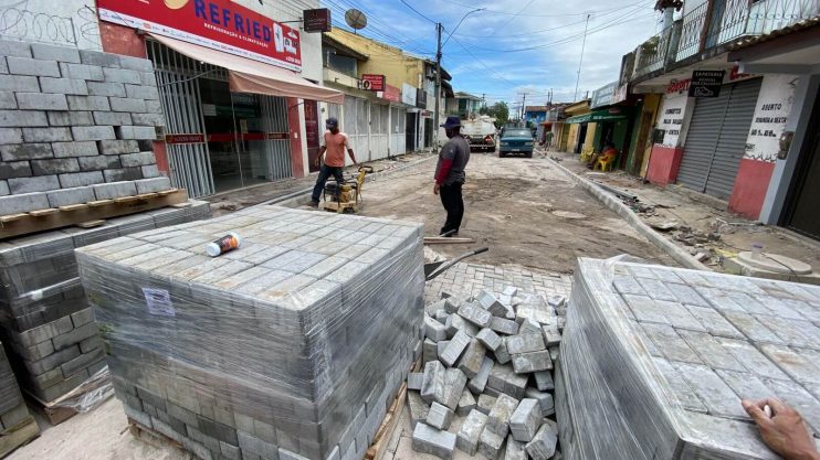 WhatsApp Image 2022-11-10 at 16.14.16 (2) Rua São Pedro recebe projeto completo de requalificação 15