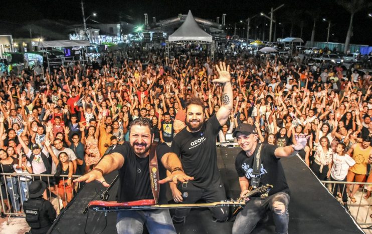 Banda Rosa de Saron abre a Semana Proclamação a Cristo na Passarela da Cultura 11