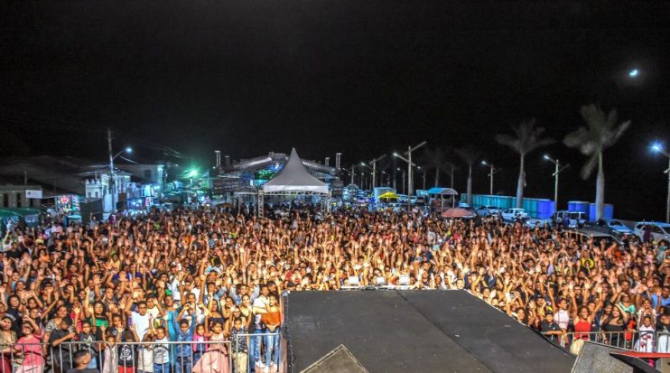 Som & Louvor é a atração especial da 2ª noite da Semana Proclamação a Cristo 19