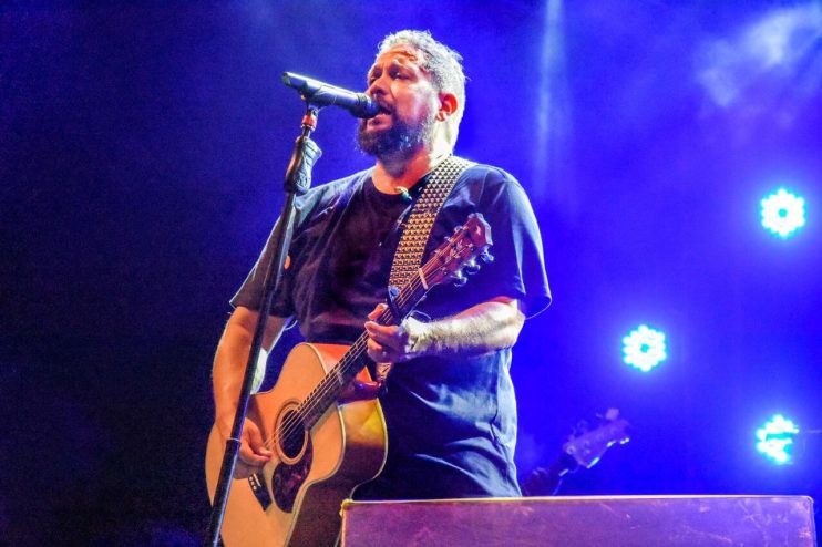 Fernandinho fecha Semana Proclamação a Cristo com louvor 17