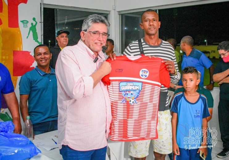 COPA GUAIAMUM – UNIFORMES E BOLAS SÃO ENTREGUES ÀS EQUIPES 15