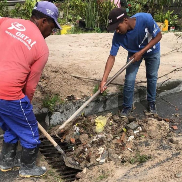 Operação Chuvas: Prefeitura de Eunápolis intensifica trabalhos para minimizar impactos do temporal 14