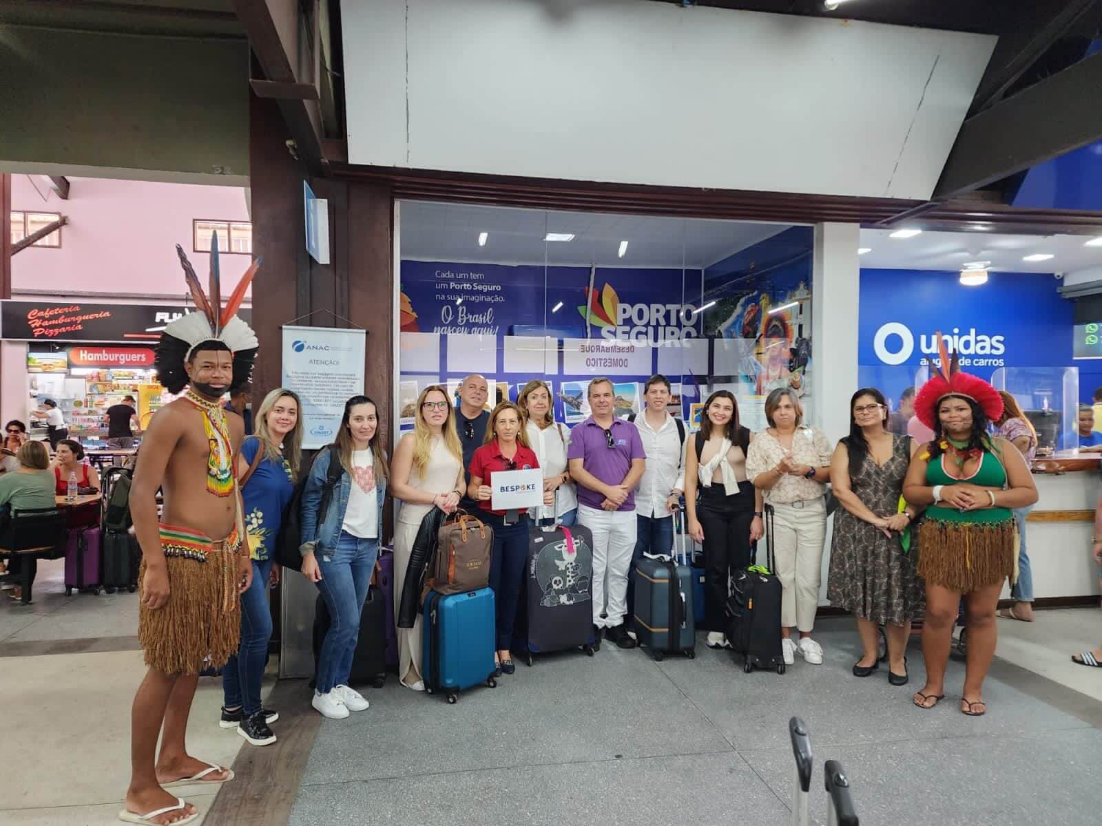 Porto Seguro recebe Famtour com agentes de viagens do Paraguai 5