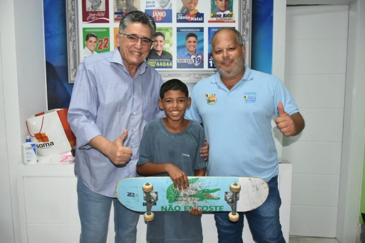 Prefeitura de Porto Seguro concede bolsa atleta ao skatista Rhywan Cunha 9