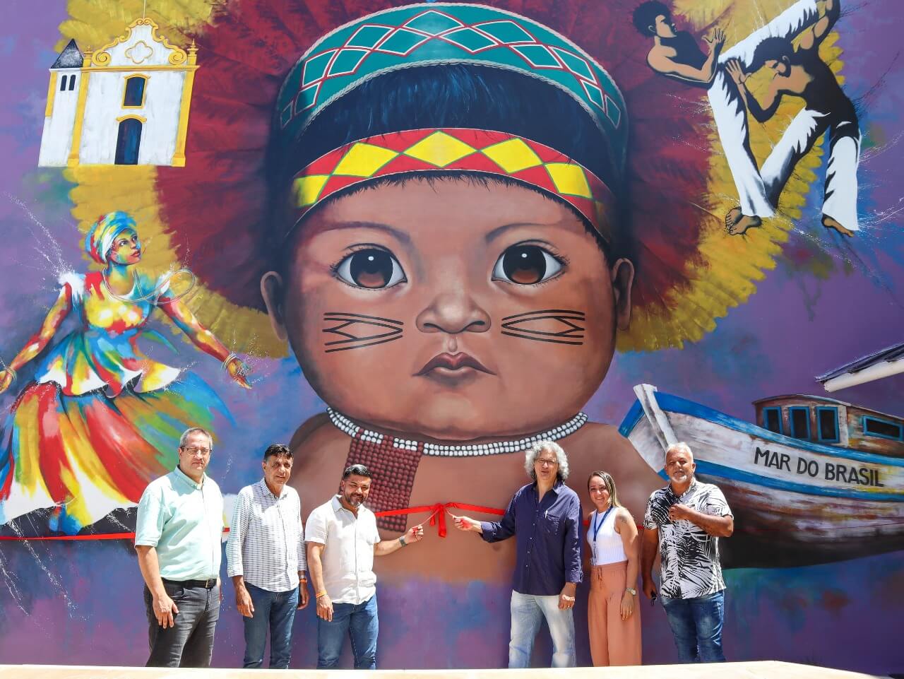 CULTURA - Painel ‘Arco-Mural das Maravilhas’ é inaugurado em Porto Seguro 63