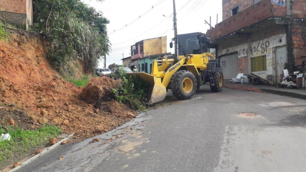 Prefeitura de Eunápolis segue com “força-tarefa” para minimizar impacto das chuvas 9