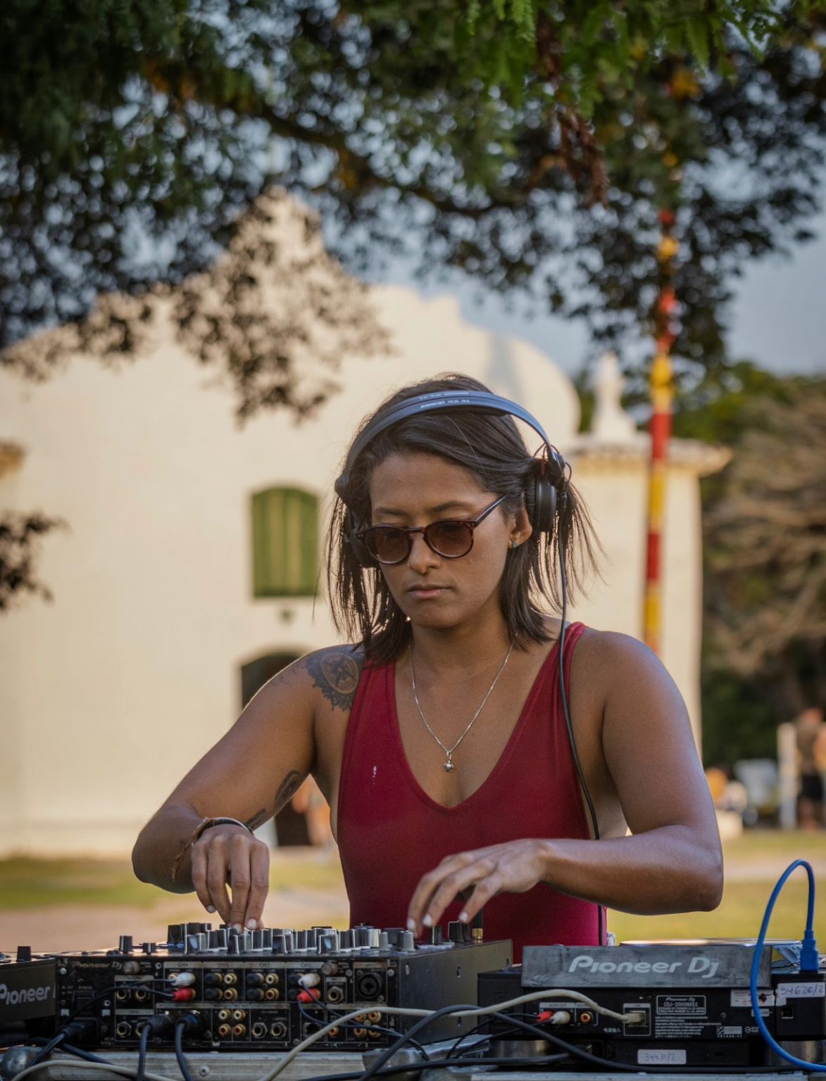 DJ Abigail lança música "VA DI AR" em todas as plataformas digitais 4