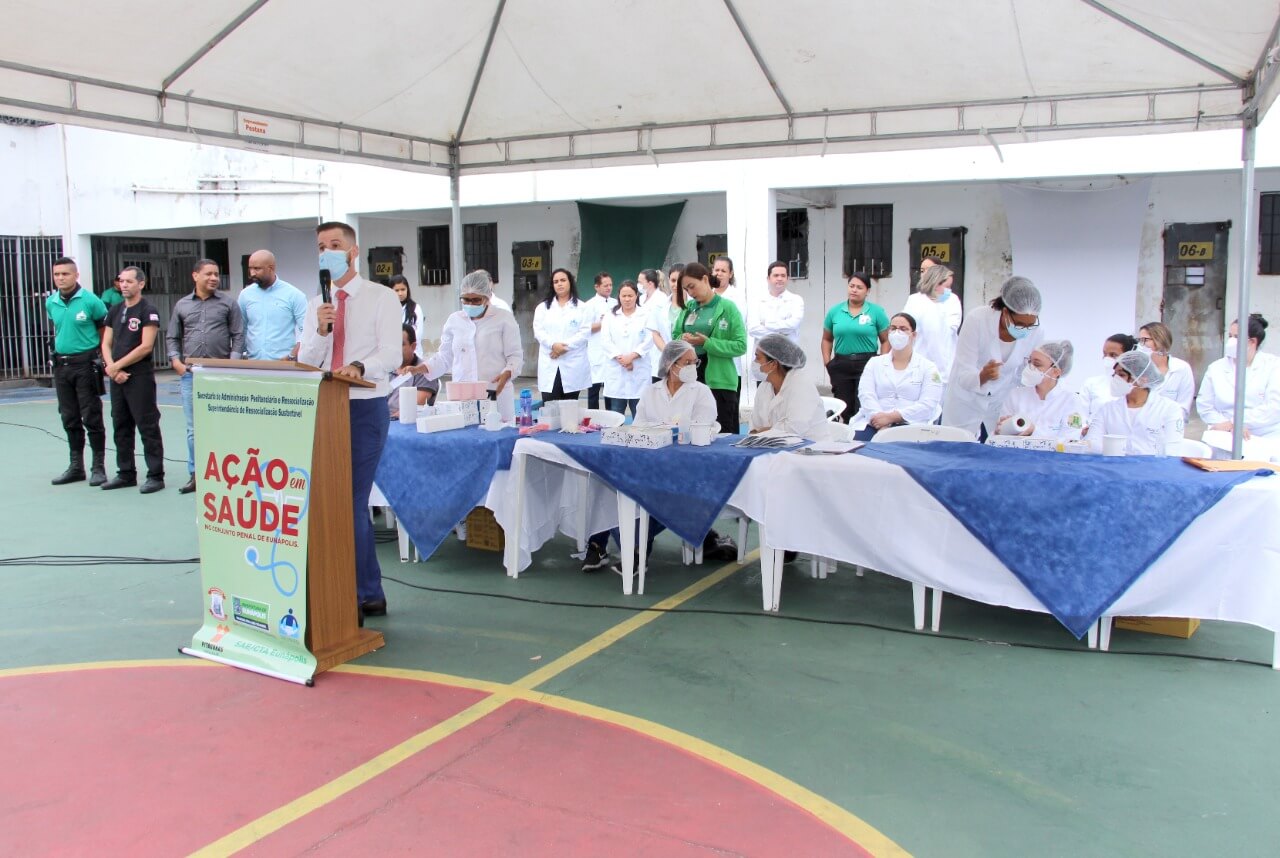 Prefeitura de Eunápolis promove ação voltada para prevenção de doenças infecciosas no Conjunto Penal 27