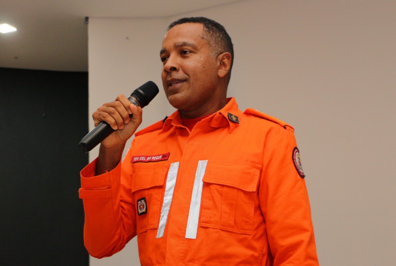 Gestão municipal participa da comemoração de um ano de implantação do Corpo de Bombeiros em Eunápolis 45