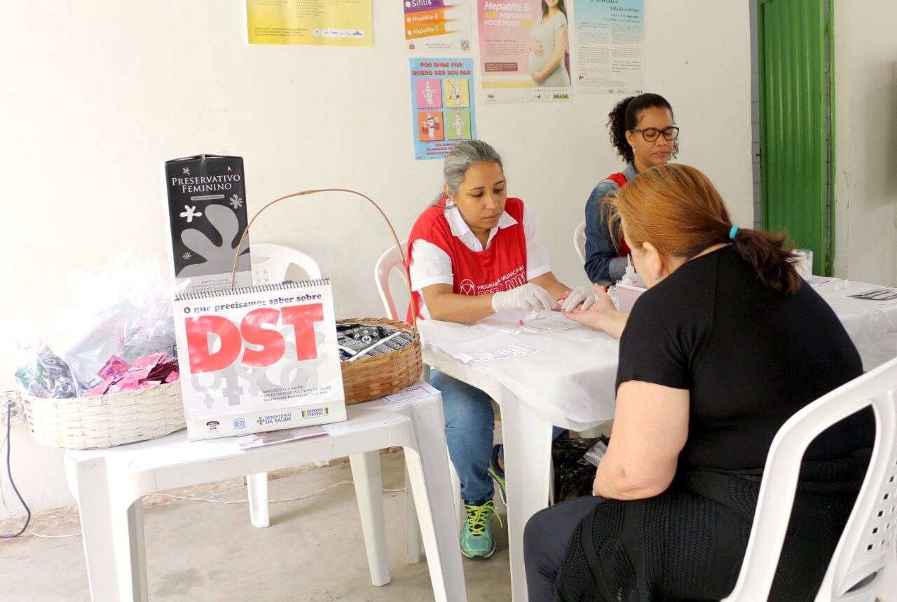 Ações alusivas ao Outubro Rosa e Novembro Azul levam conscientização à população no Parque Gravatá 73