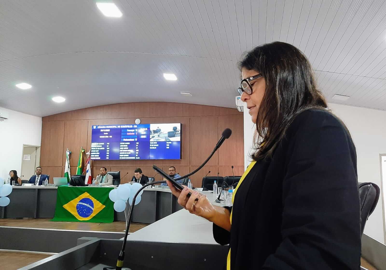 Comissão de Justiça da Câmara de Eunápolis analisa PL da taxa do lixo proposta pelo Executivo 9