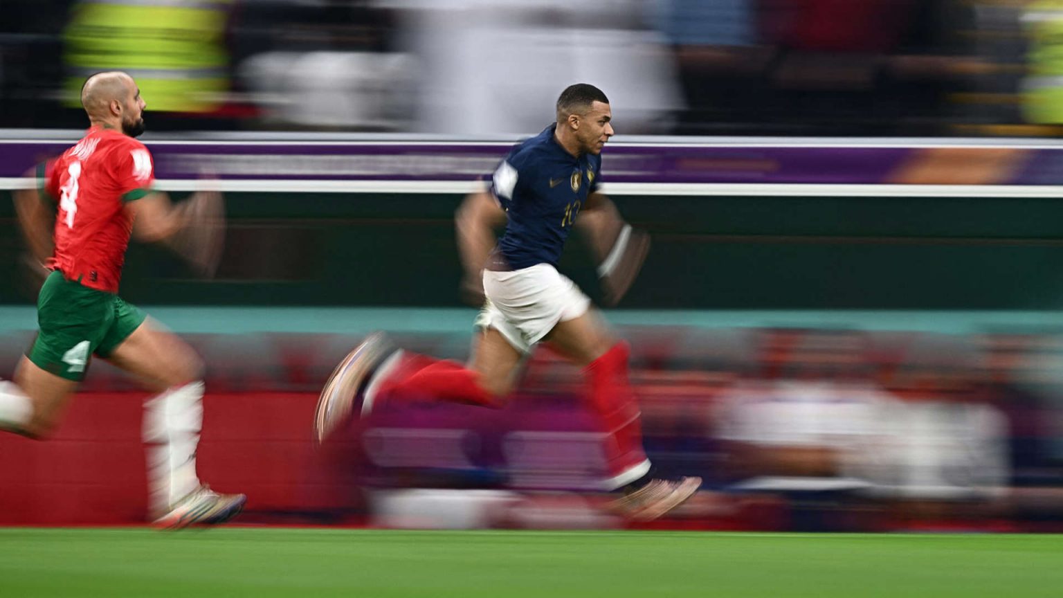 França supera o surpreendente Marrocos e vai em busca do tri contra a Argentina França supera o surpreendente Marrocos e vai em busca do tri contra a Argentina 10