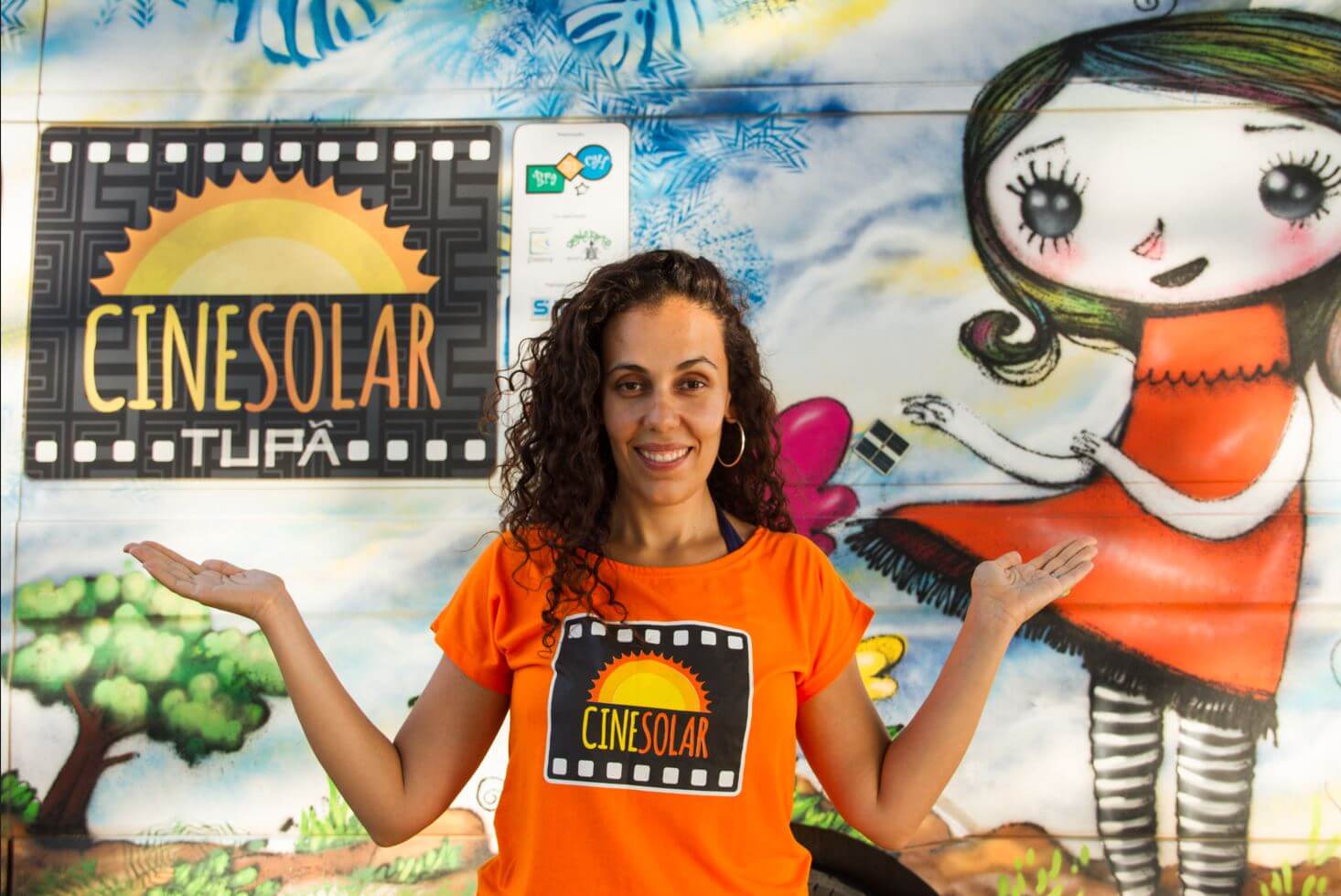 CineSolar, primeiro cinema itinerante movido a energia solar, chega a Eunápolis com sessão gratuita para toda a família 6