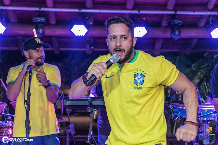 Walber Luiz, Júlio Cardozzo e Dande Maisk animam festa da Copa na Area Beach 120