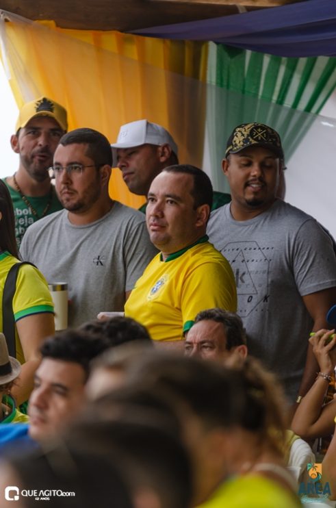 Walber Luiz, Júlio Cardozzo e Dande Maisk animam festa da Copa na Area Beach 149