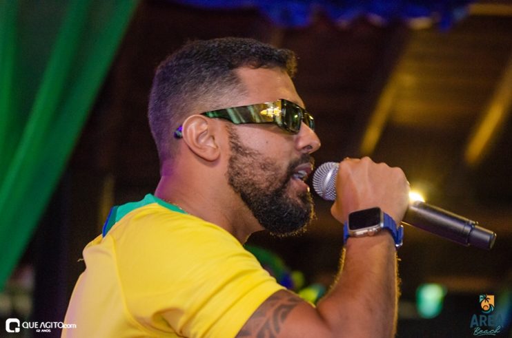 Walber Luiz, Júlio Cardozzo e Dande Maisk animam festa da Copa na Area Beach 190