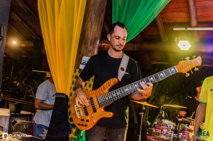 Walber Luiz, Júlio Cardozzo e Dande Maisk animam festa da Copa na Area Beach 176