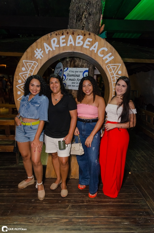 _DSC8023 Show de Thiago Aquino lota a cabana Area Beach em Porto Seguro 13