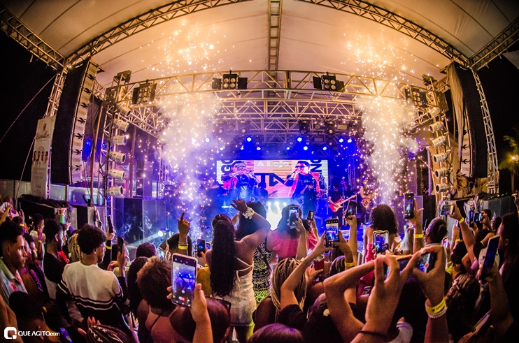 _DSC8278 Show de Thiago Aquino lota a cabana Area Beach em Porto Seguro 128