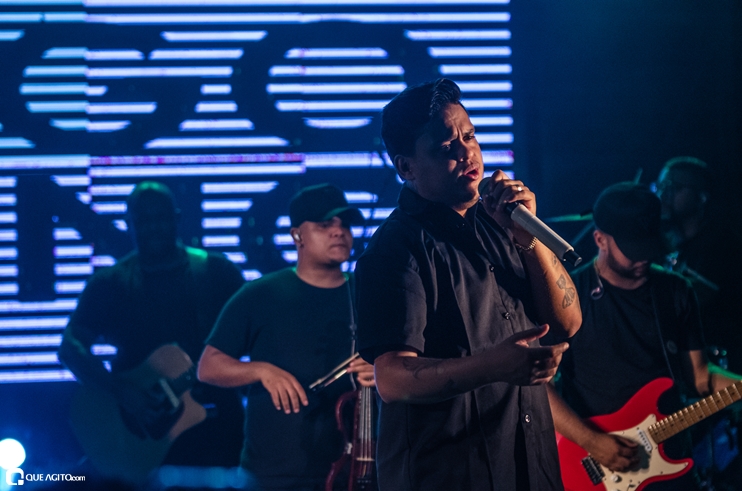 _DSC8312 Show de Thiago Aquino lota a cabana Area Beach em Porto Seguro 135