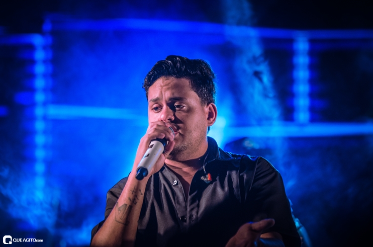 _DSC8338 Show de Thiago Aquino lota a cabana Area Beach em Porto Seguro 154