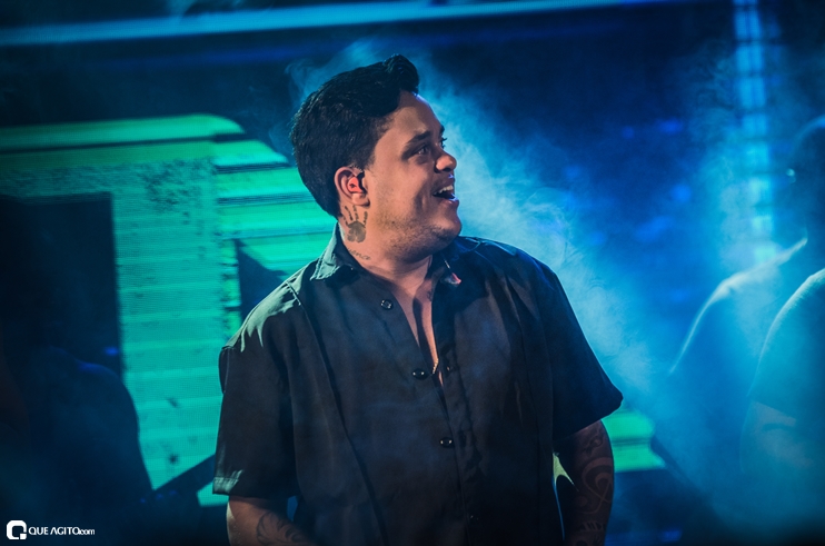 _DSC8375 Show de Thiago Aquino lota a cabana Area Beach em Porto Seguro 169