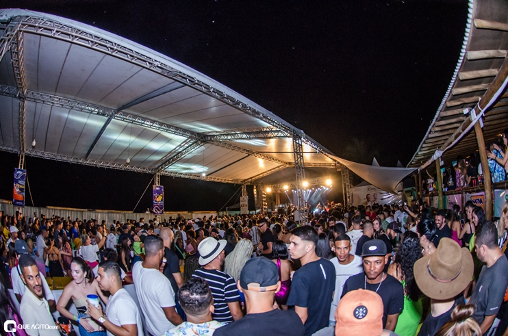 _DSC8380 Show de Thiago Aquino lota a cabana Area Beach em Porto Seguro 172