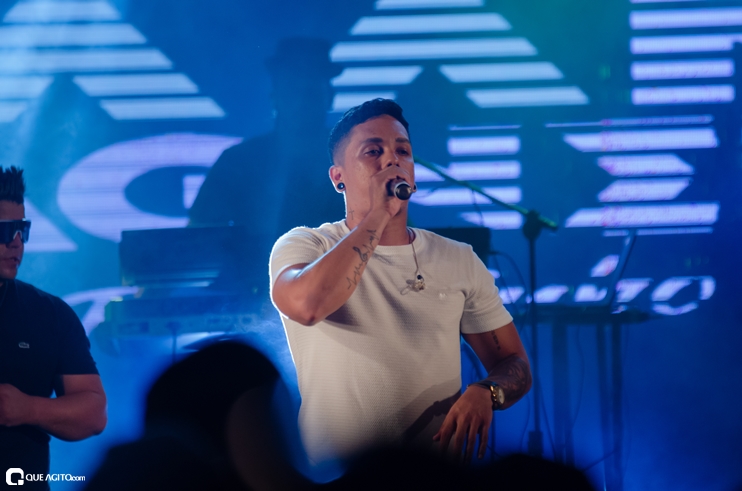 _DSC8400 Show de Thiago Aquino lota a cabana Area Beach em Porto Seguro 178