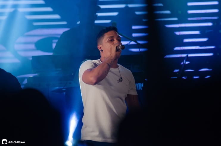 _DSC8402 Show de Thiago Aquino lota a cabana Area Beach em Porto Seguro 180