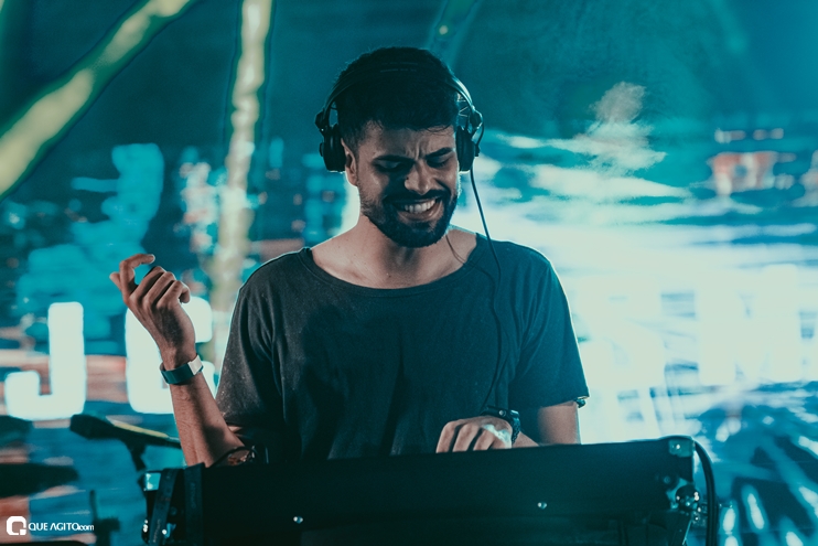 DSC_0026 Show de Thiago Aquino lota a cabana Area Beach em Porto Seguro 213