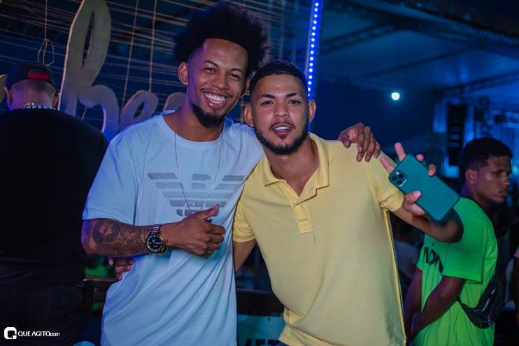 DSC_0155 Show de Thiago Aquino lota a cabana Area Beach em Porto Seguro 312