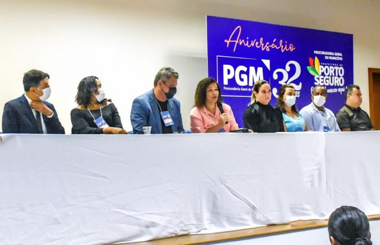 Procuradoria Geral Municipal de Porto Seguro comemora aniversário 24