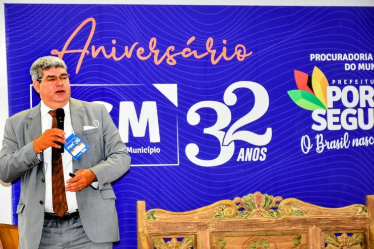 Procuradoria Geral Municipal de Porto Seguro comemora aniversário 17