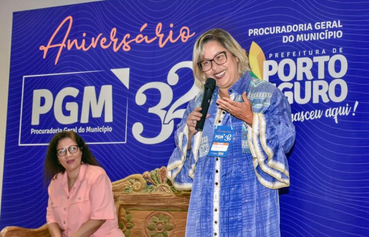 Procuradoria Geral Municipal de Porto Seguro comemora aniversário 14