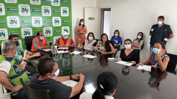 Eunápolis recebe representantes da SESAB para averiguação das demandas de saúde do decreto de emergência 9