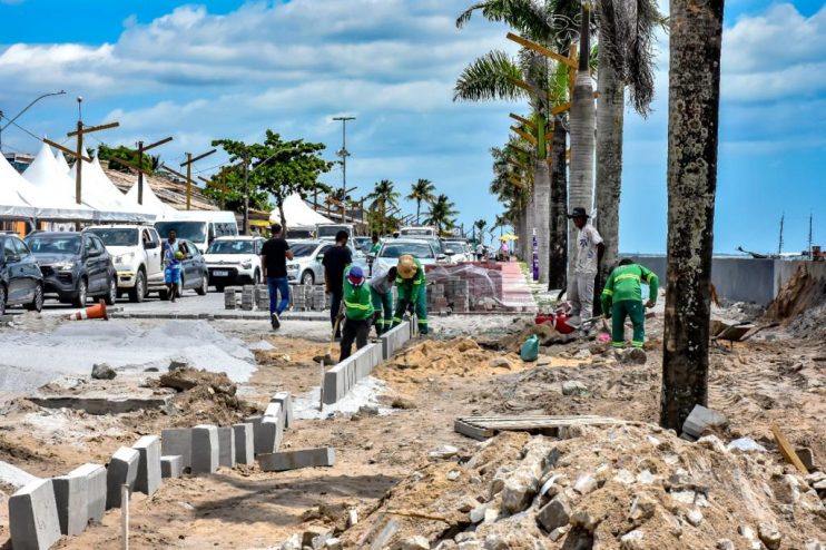 WhatsApp Image 2022-12-13 at 17.34.45 Revitalização das praças transforma área da Passarela da Cultura 23