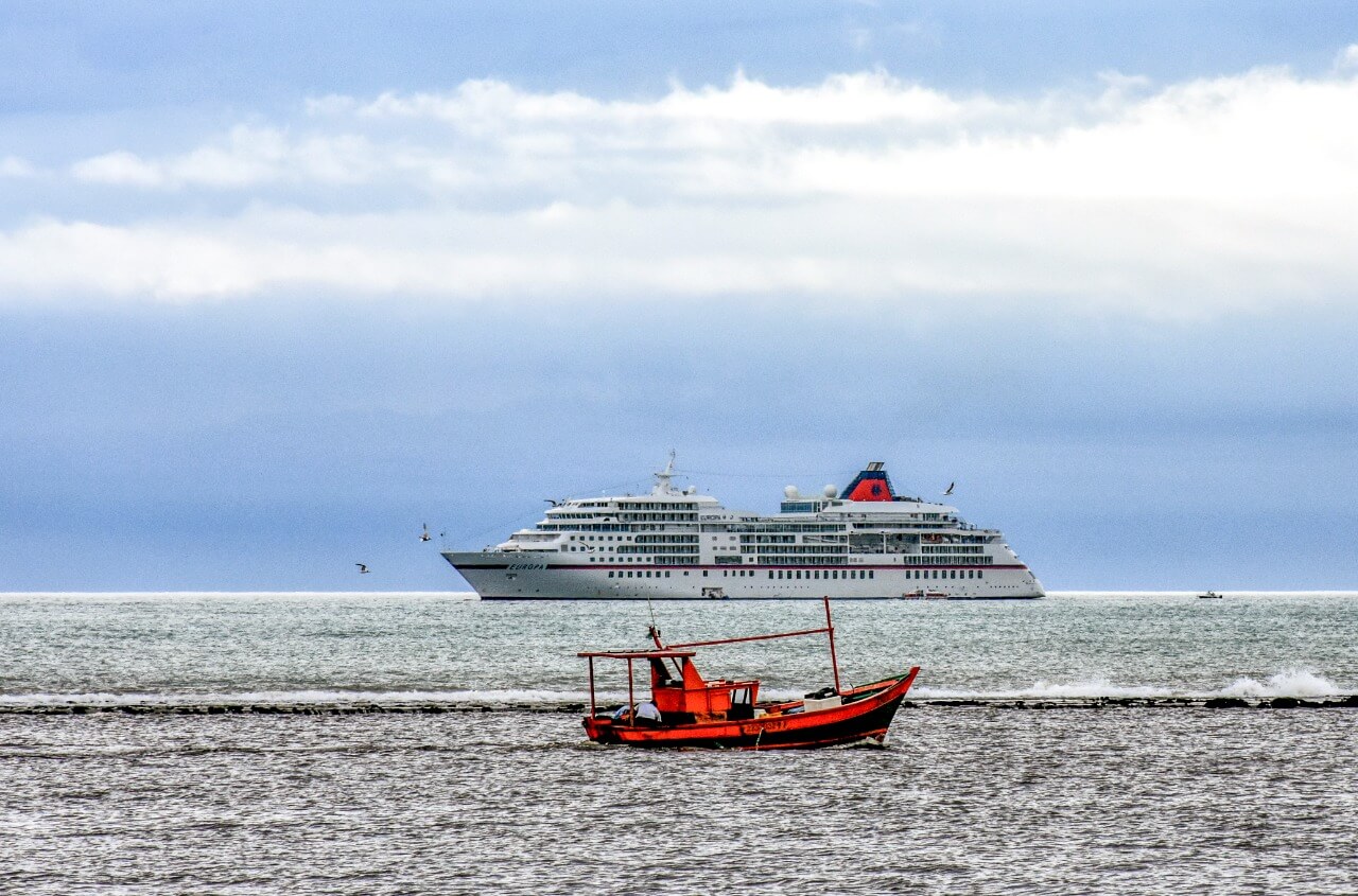 CRUZEIRO EUROPEU FAZ PASSEIOS EM PORTO SEGURO 8