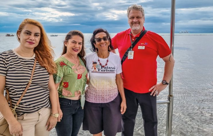 CRUZEIRO EUROPEU FAZ PASSEIOS EM PORTO SEGURO 29